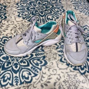 Nike Huarache Shoes